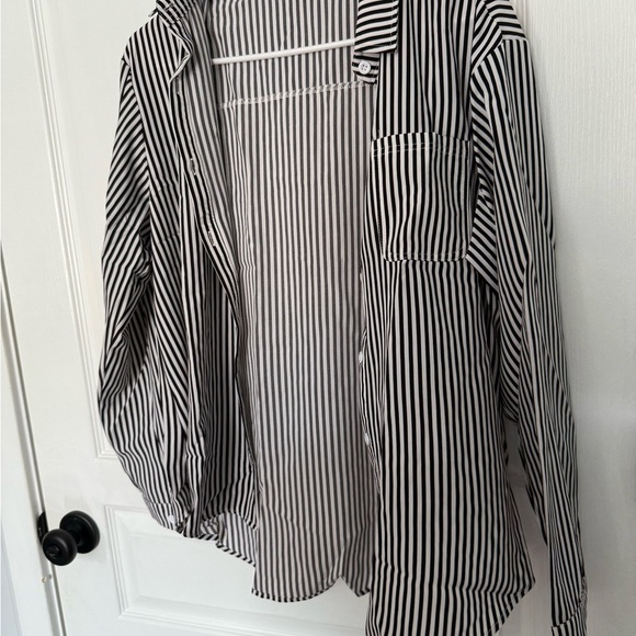Black and White Striped Button-Up Shirt - Picture 2 of 5